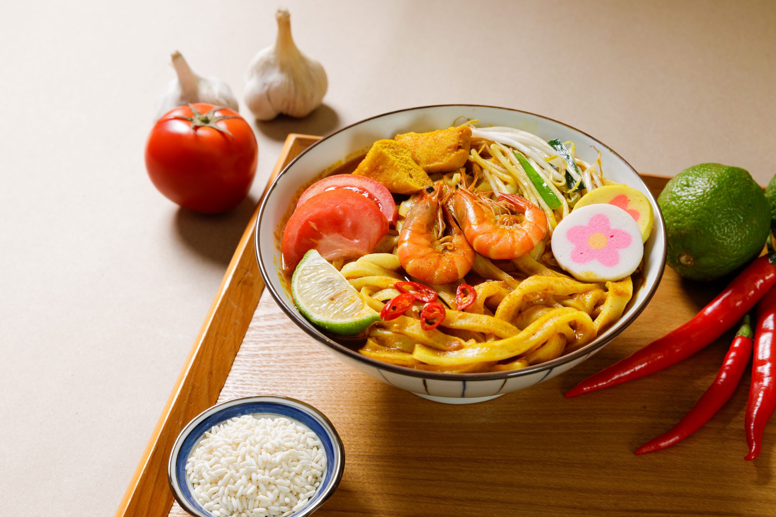 酸辣冬陰功湯米條